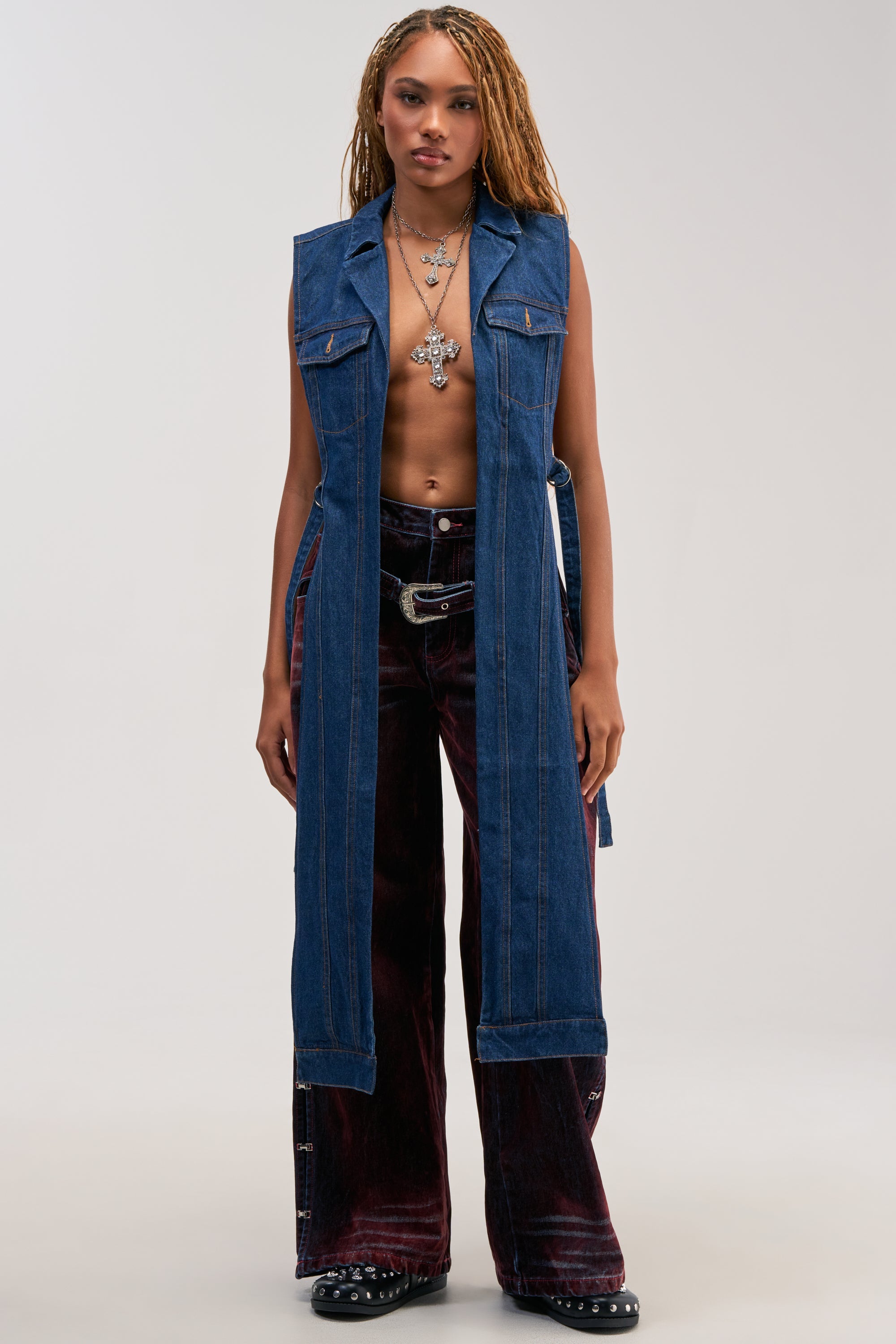 DOWN TO IT SPLIT VEST IN DARK DENIM
