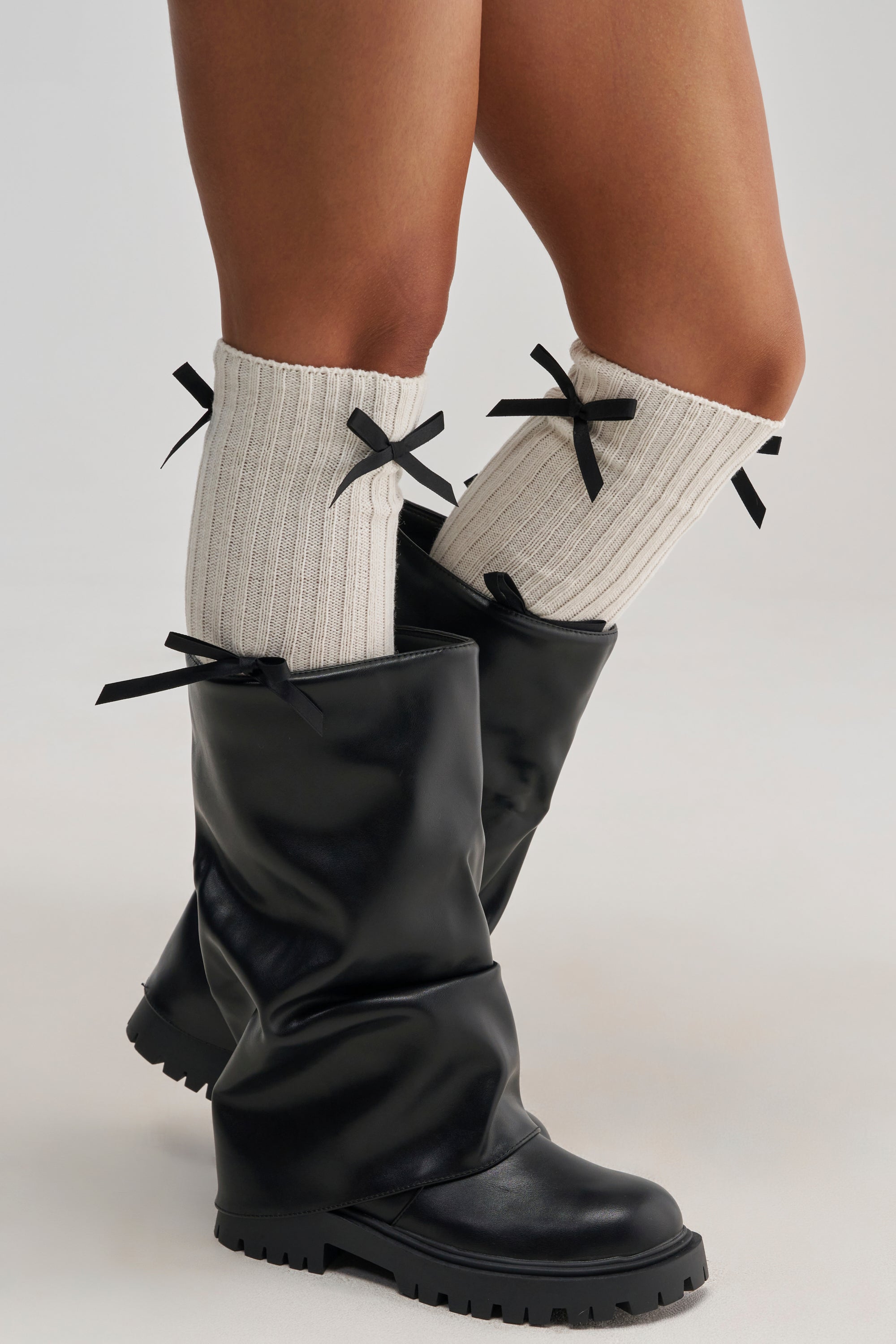 GIRLY POP LEG WARMERS