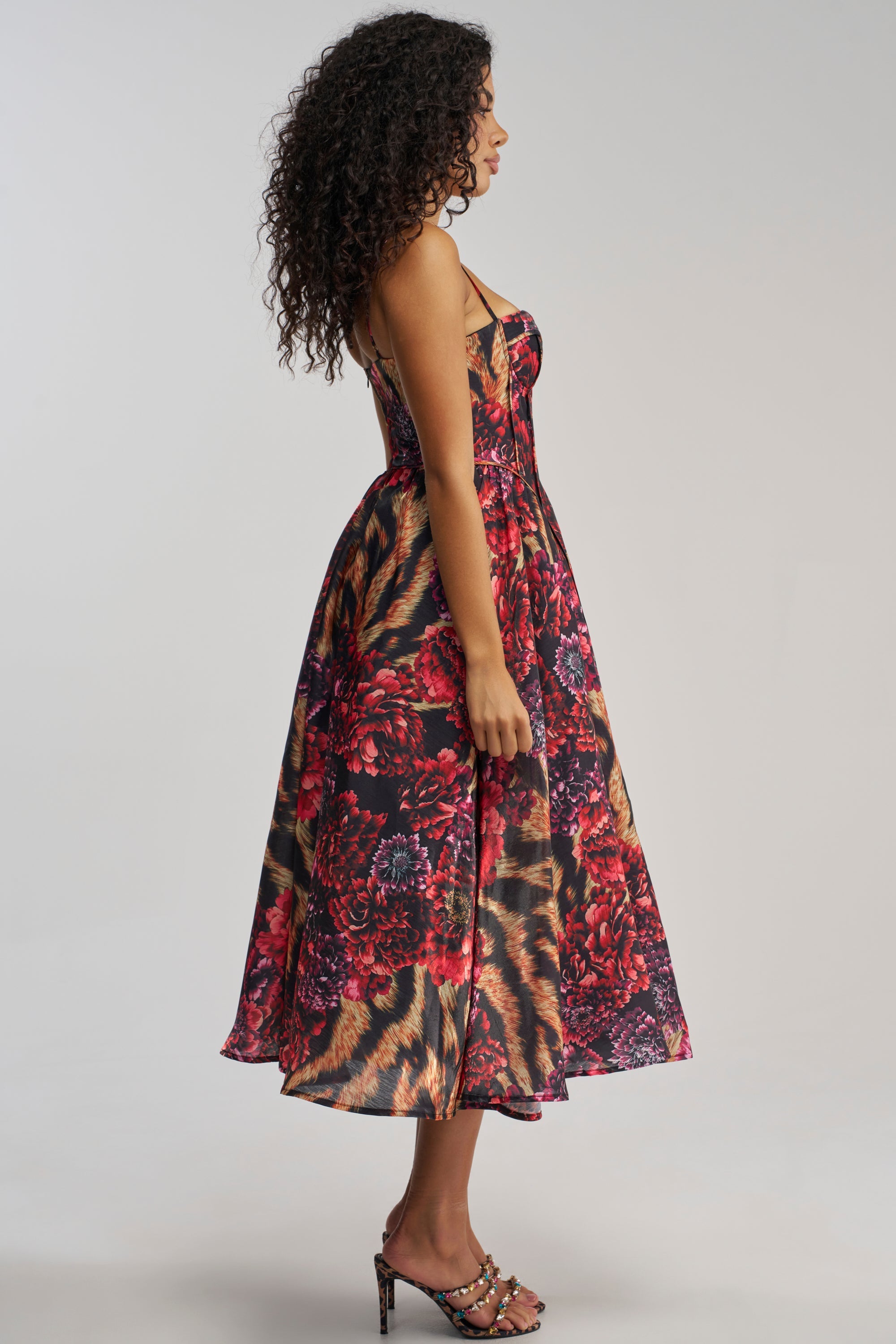 FEELING FLORAL MAXI DRESS IN TIGER MULTI