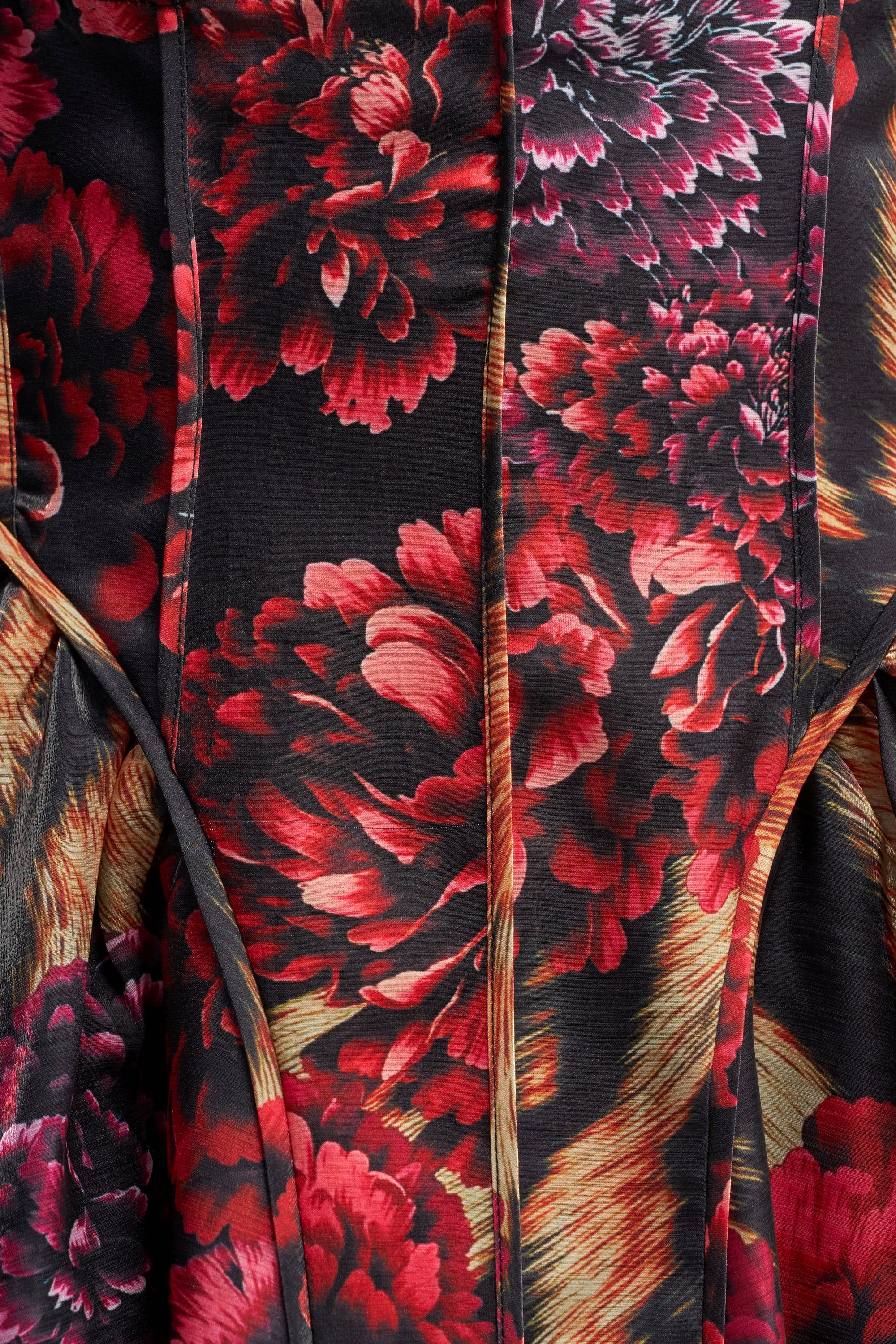 FEELING FLORAL MAXI DRESS IN TIGER MULTI
